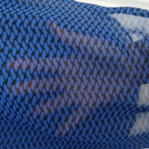 Iz Byer Blue Sheer Button-Up V-Neck Blousr - Picture 4 of 5